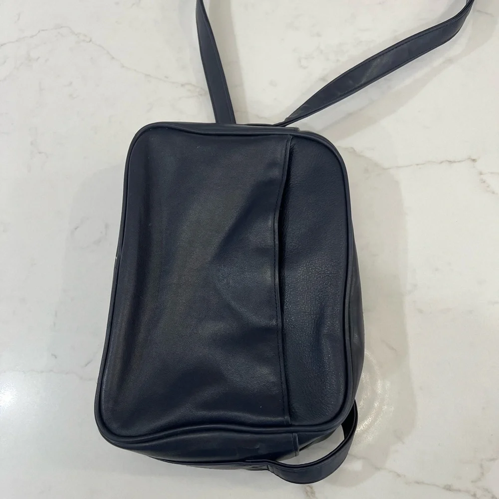 Vintage Jennifer Moore Navy leather Crossbody Bag